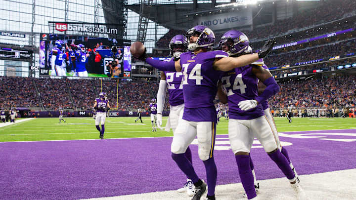 NFL Power Rankings, Week 12: Vikings Hold Onto Top-Ten Spot