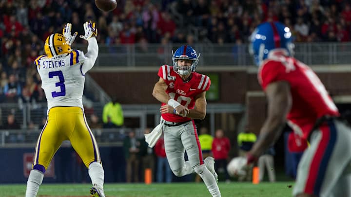 After Being 'Punched in the Mouth,' LSU Defense Wants to Finish Regular Season on the Right Note