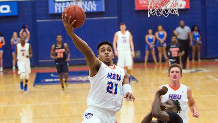 Video: Juwan Howard Previews Houston Baptist Video: Juwan Howard Previews Houston Baptist