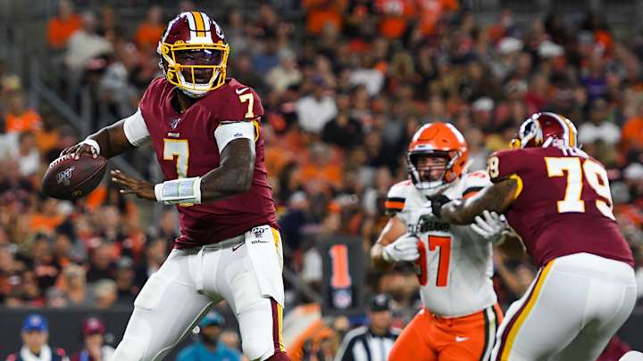 NFL Training Camp Notebook: Dwayne Haskins Still In Battle For Redskins QB Job NFL Training Camp Notebook: Dwayne Haskins Still In Battle For Redskins QB Job