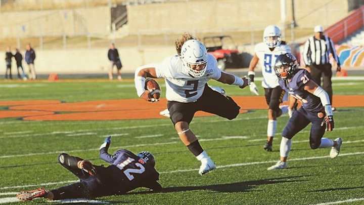 Noah Sewell Commits to the Oregon Ducks over Alabama and Georgia