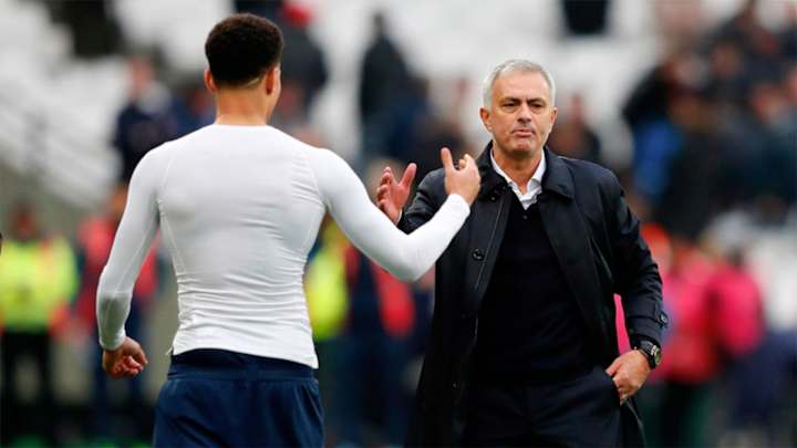 Mourinho Has Winning Debut as Tottenham Manager