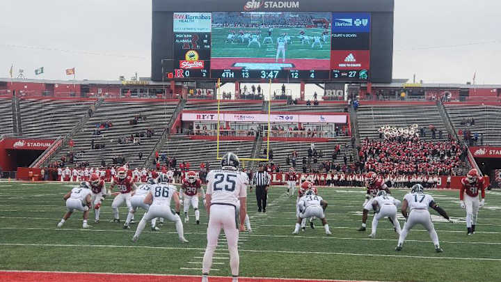 Struggling Spartans End Their Losing Skid With 27-0 Win Over Lowly Rutgers