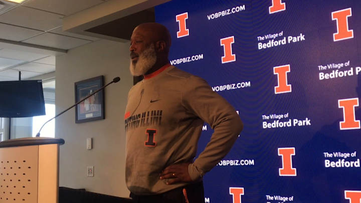 VIDEO: Illinois coach Lovie Smith on Illini seniors & Northwestern week