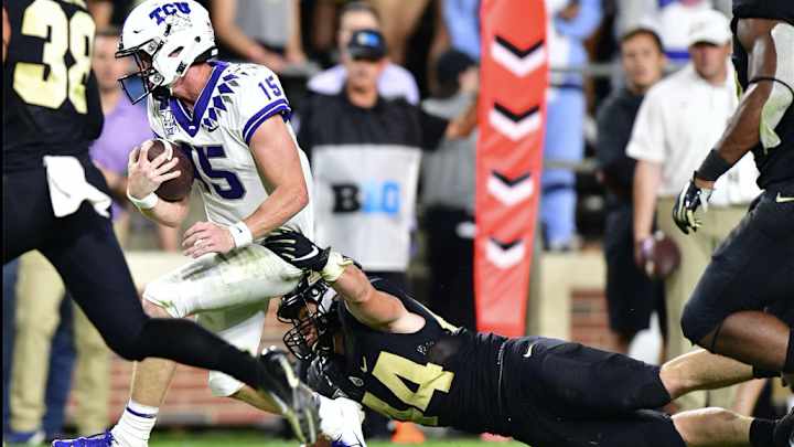 Senior Day Special for Holt Family, as Father and Son Get One Last Game Together Senior Day Special for Holt Family, as Father and Son Get One Last Game Together