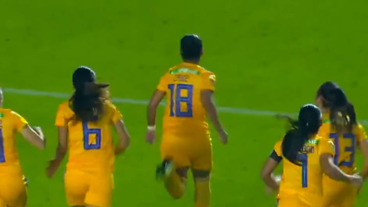 In Record Attendance, Tigres Tie Monterrey in First Leg of Liga MX Femenil Final