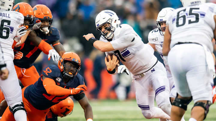 No Magic And No Hat: Illini Dominated In Home Finale Rivalry Game 29-10