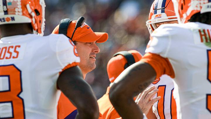 Clemson's Staff Saves a Few Wrinkles for Championship Phase Clemson's Staff Saves a Few Wrinkles for Championship Phase