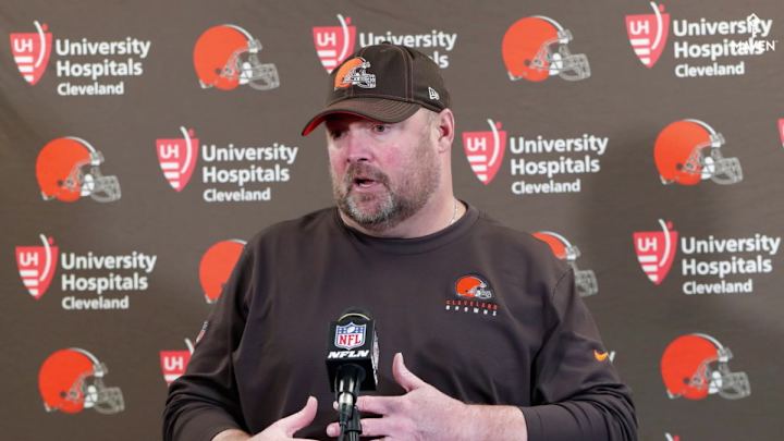 T-Shirt Proved Meaningless in Game Between Browns and Steelers T-Shirt Proved Meaningless in Game Between Browns and Steelers