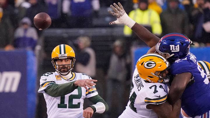 Rodgers Takes Lead in Hot Start to December Rodgers Takes Lead in Hot Start to December