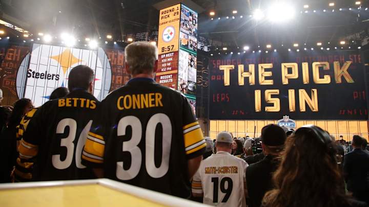 Druin Mock Draft 1.0: Steelers Fill Remaining Holes