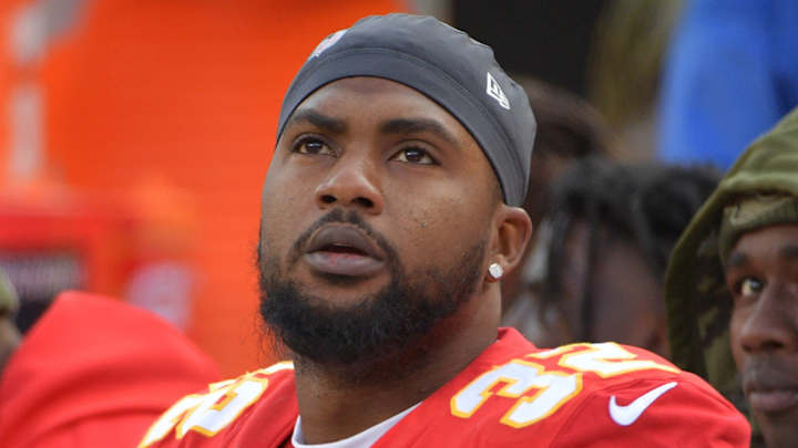 Spencer Ware Brings Familiarity, Versatility in Return to Chiefs Backfield