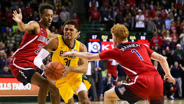 No. 18 Baylor Holds Off No. 12 Arizona to Hand Wildcats First Loss