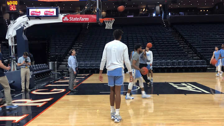Armando Bacot Dressing Sunday vs. Virginia; Will Attempt to Warm-Up and Play