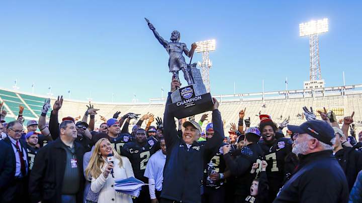Boston College To Play Cincinnati In Birmingham Bowl
