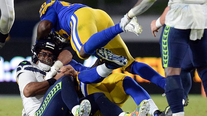 Lacking Urgency, Seahawks Fail to Overcome Sluggish Start vs. Rams Lacking Urgency, Seahawks Fail to Overcome Sluggish Start vs. Rams