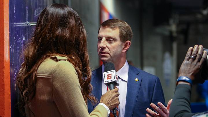 Swinney: ROY Bus is Fueled Up