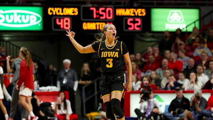 Senior Sweep: Hawkeyes Hold On Against Cyclones Senior Sweep: Hawkeyes Hold On Against Cyclones
