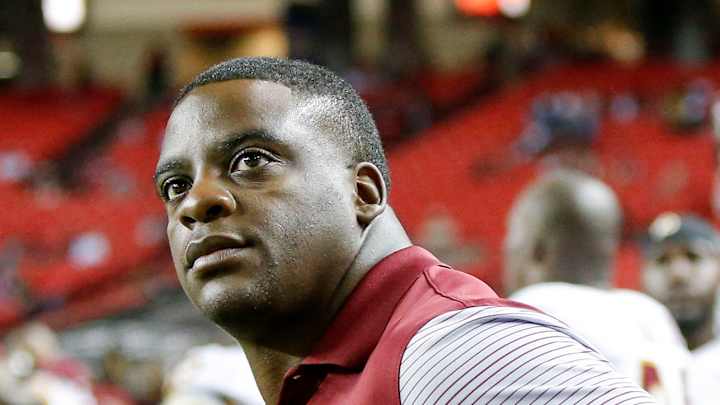 Clinton Portis Among 10 Ex-NFL Players Charged in Alleged Health Benefits Scam Clinton Portis Among 10 Ex-NFL Players Charged in Alleged Health Benefits Scam