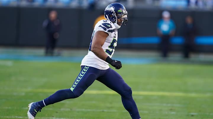 Seahawks LB Bobby Wagner, FS Quandre Diggs Suffer Ankle Injuries