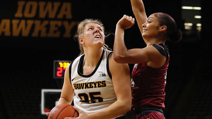 Hawkeyes Head Into Finals Week Break With Momentum Hawkeyes Head Into Finals Week Break With Momentum