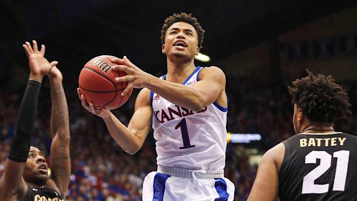 College Basketball Expert Picks: Who Will Head Into the Holidays on a High Note? College Basketball Expert Picks: Who Will Head Into the Holidays on a High Note?