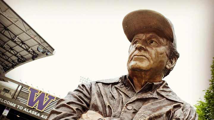 Examining Chris Petersen's Legacy at Washington: On the Dawgfather’s List