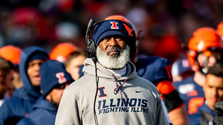 The Sporting News Ranks Illini's Lovie Smith 73rd Among 130 FBS Coaches
