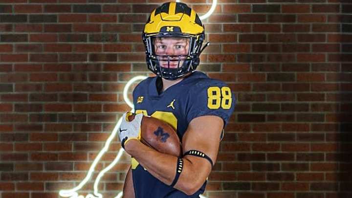 Freshmen Faces: Matt Hibner