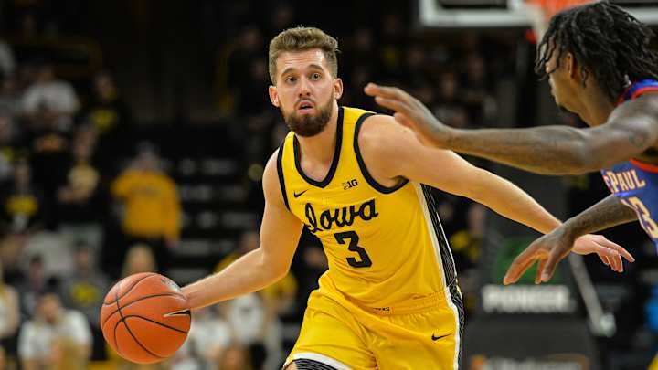 Hawkeyes Begin Life Without Bohannon Hawkeyes Begin Life Without Bohannon