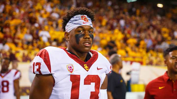 Strong LB Corps Gets Stronger With Addition of Jones