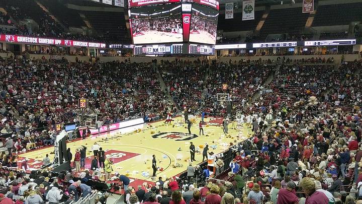 No. 5 South Carolina rolls past Duke