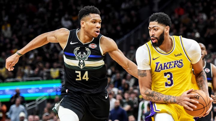 Giannis Antetokounmpo Dominates in Bucks' Win Over LeBron and Lakers Giannis Antetokounmpo Dominates in Bucks' Win Over LeBron and Lakers
