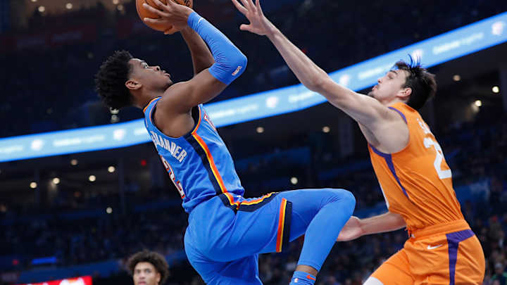 Shai Gilgeous-Alexander Nets 32 as the Thunder Rout the Suns