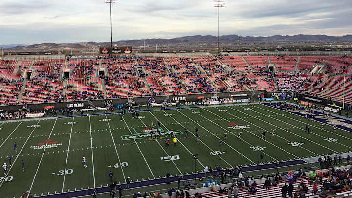 In the Middle of the Desert, a Bowl Game Appears