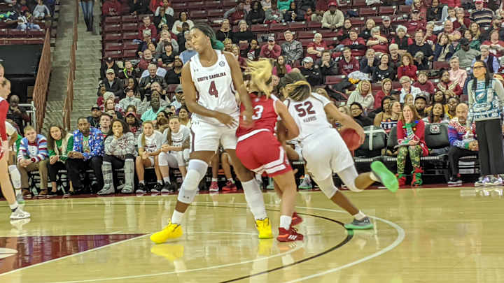 Gamecocks find a way to win against No. 25 South Dakota