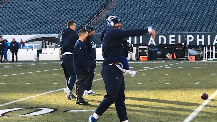 Eagles 10, Cowboys 6 at Halftime: No Inspired Performance in 'The NFC East Title Game'