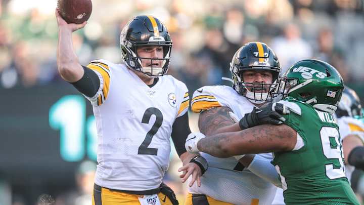 Steelers Place Mason Rudolph on IR