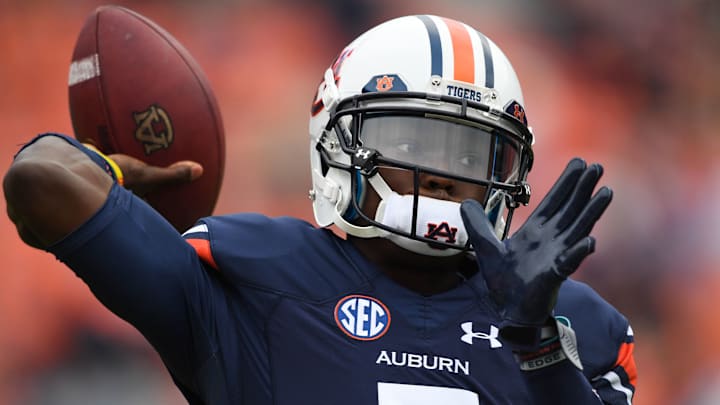 'Last Chance U' Star Prepped Bucs Defense for Deshaun Watson 'Last Chance U' Star Prepped Bucs Defense for Deshaun Watson