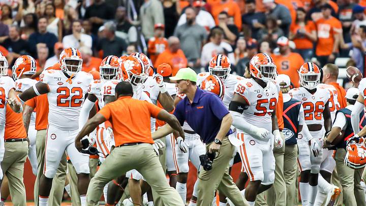 Venables: Buckeyes' Offense 'Can Match up With Anybody' Venables: Buckeyes' Offense 'Can Match up With Anybody'