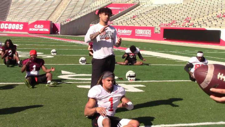 Cowboys Work Special Teams Christmas Eve and Dru Brown talks Bowl Experience Cowboys Work Special Teams Christmas Eve and Dru Brown talks Bowl Experience