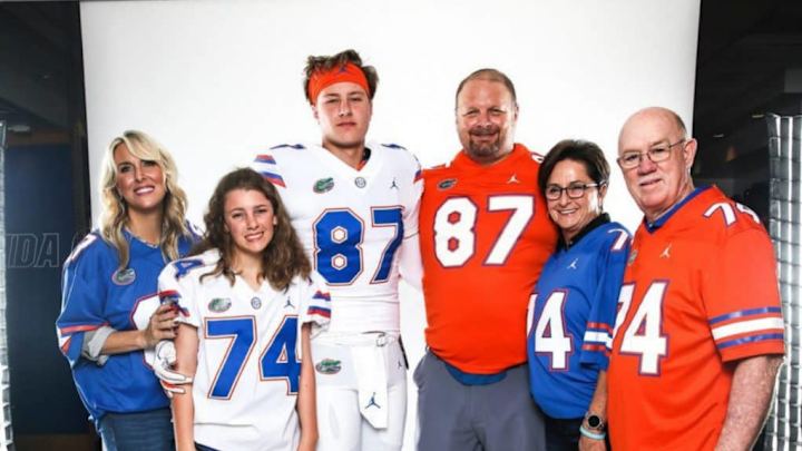 Five Play Prospect: Florida TE Jonathan Odom Scouting Report Five Play Prospect: Florida TE Jonathan Odom Scouting Report