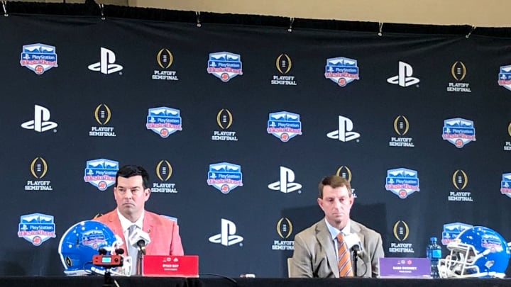 Joint Coaches Press Conferences, College Football's Awkward Tradition Joint Coaches Press Conferences, College Football's Awkward Tradition