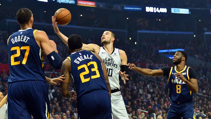 Clippers Postgame: Lethargic Clippers falter late, lose to Utah 120-107 Clippers Postgame: Lethargic Clippers falter late, lose to Utah 120-107