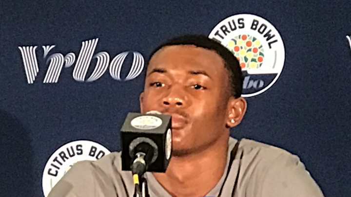 DeVonta Smith says Teammate Xavier McKinney Makes him Better