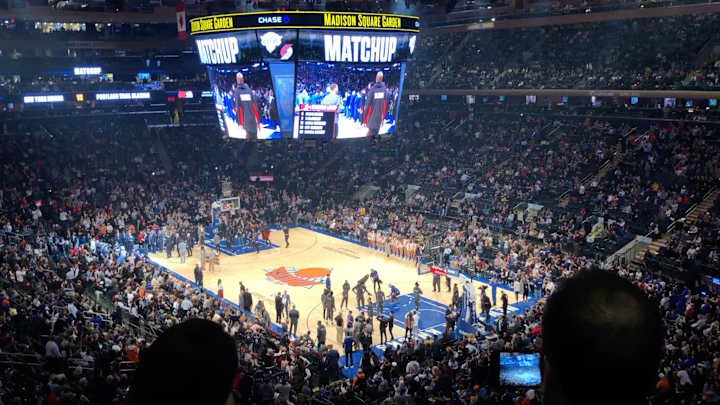 Knicks down 6 to Suns at Halftime