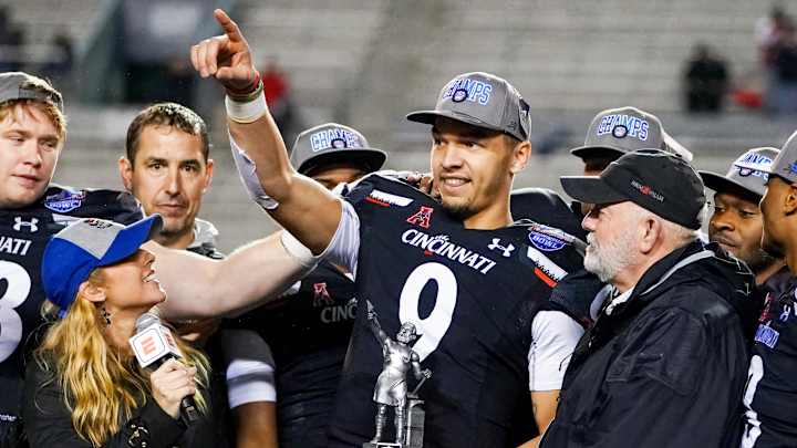 No. 23 Cincinnati Romps Boston College in Lightening-Delayed Birmingham Bowl