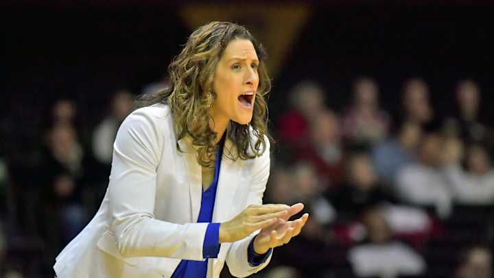 Commodores Blow Out Auburn 77-55 In Conference Opener