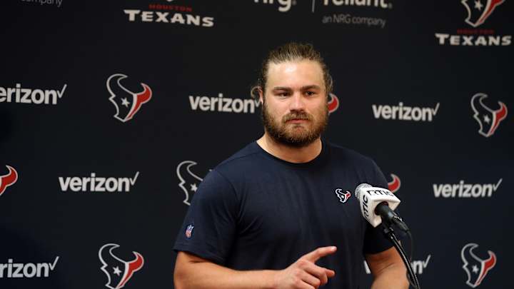 Former Aggies 12th Man Provides Big Block in Victory for Texans