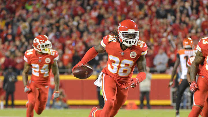 Ron Parker Announces Retirement, Thanks Chiefs for "Believing in Me" Ron Parker Announces Retirement, Thanks Chiefs for "Believing in Me"